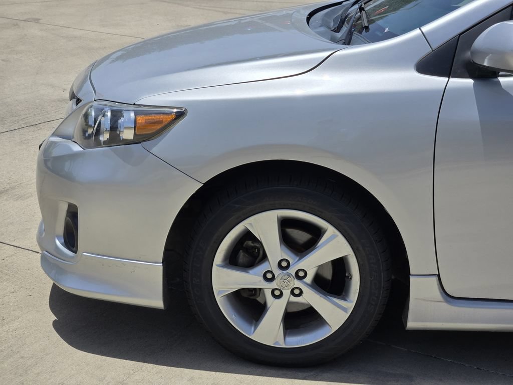 Used 2013 Toyota Corolla S FWD image 6