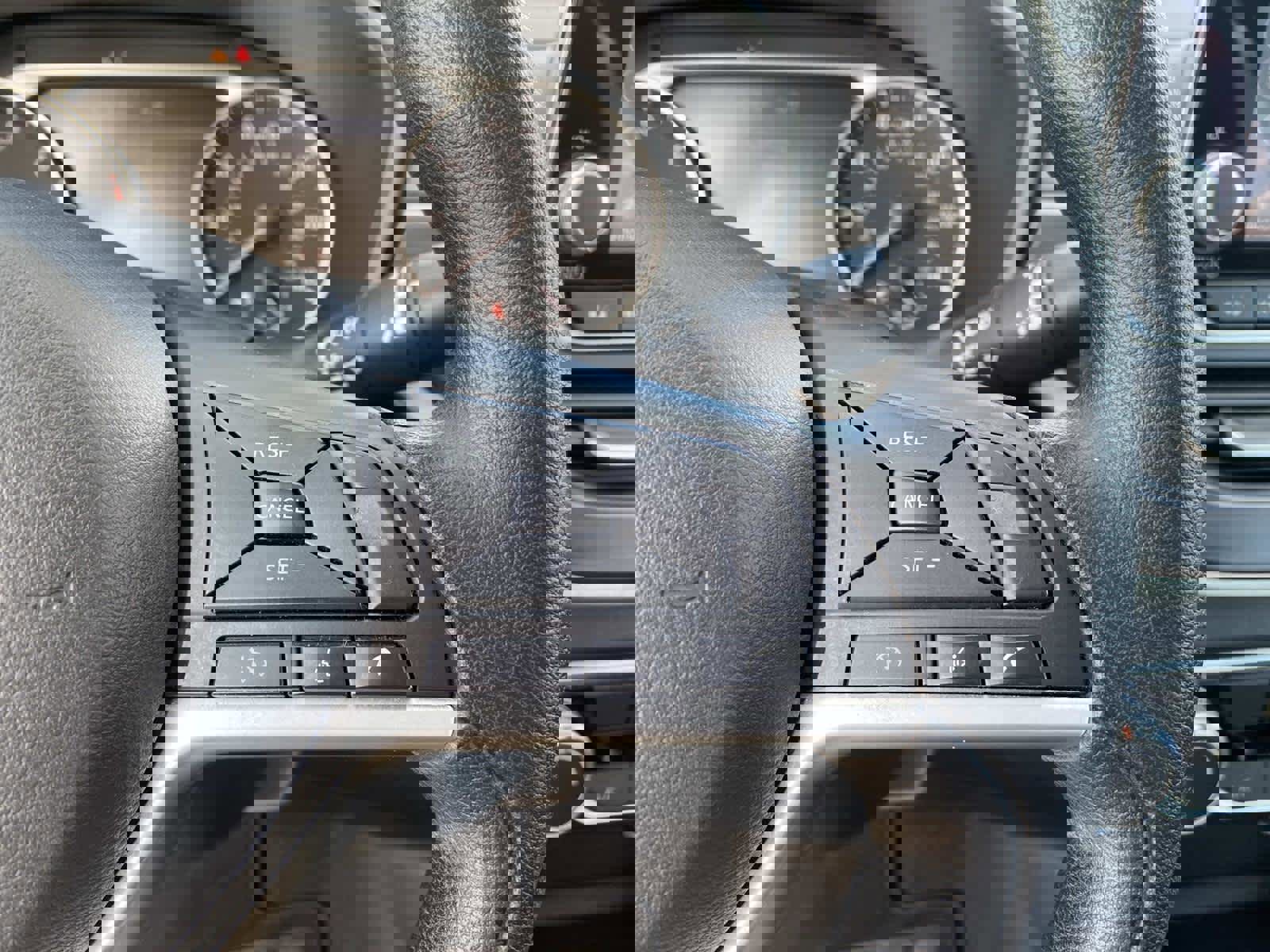 Used 2024 Nissan Altima 2.5 SV image 15