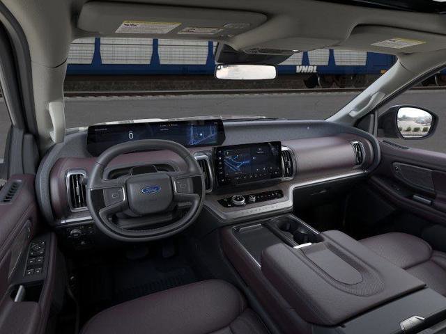 New 2025 Ford Expedition Max Platinum w/ Platinum Ultimate Package AWD/4WD image 10