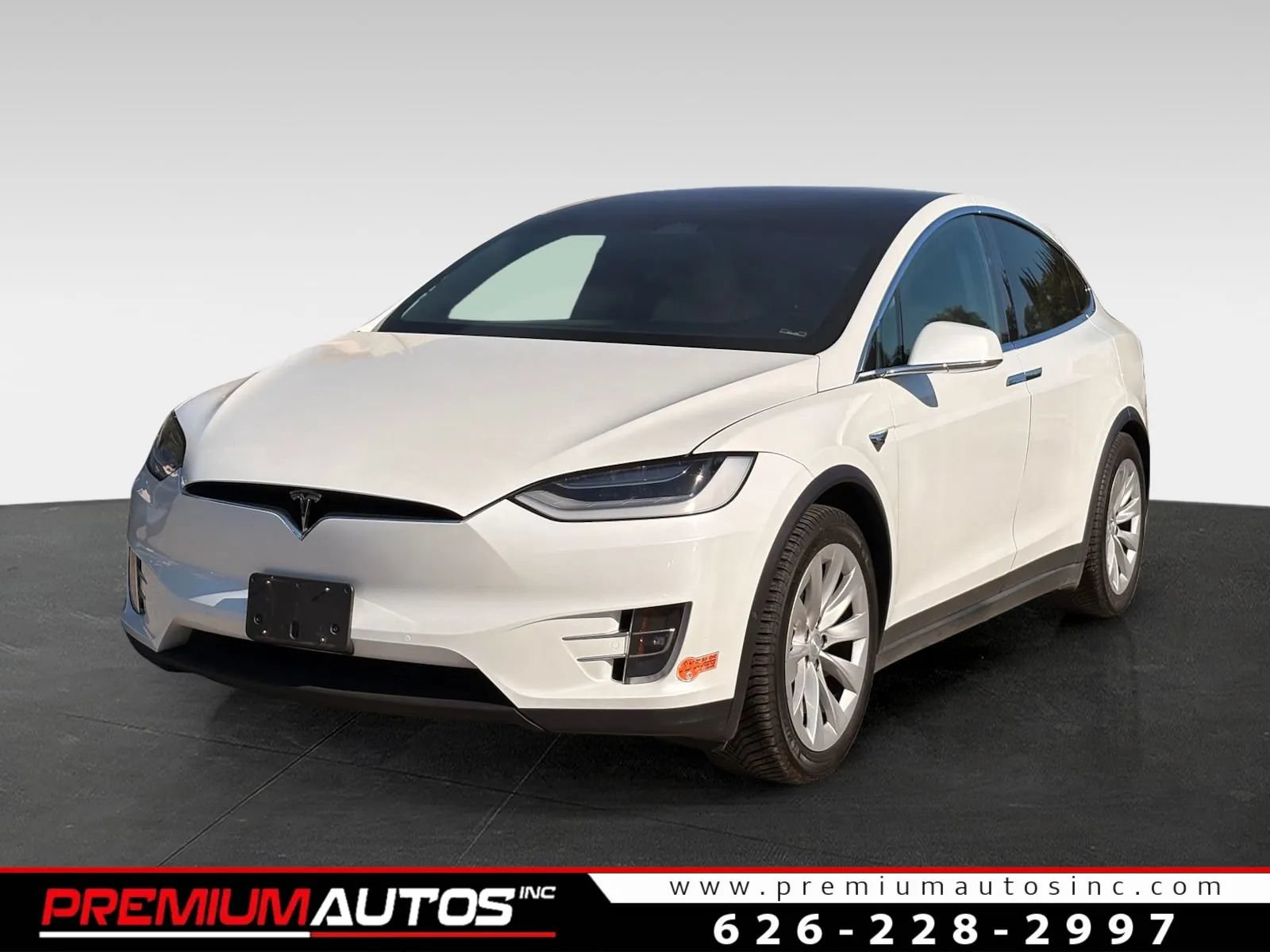 Used 2020 Tesla Model X Performance AWD/4WD image 1