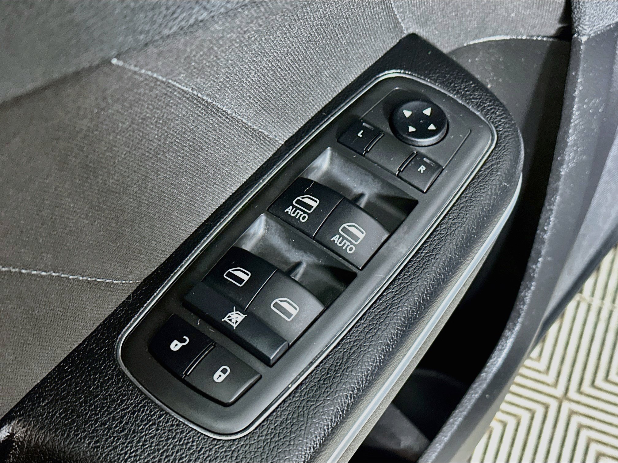 Used 2021 Dodge Charger GT RWD image 17