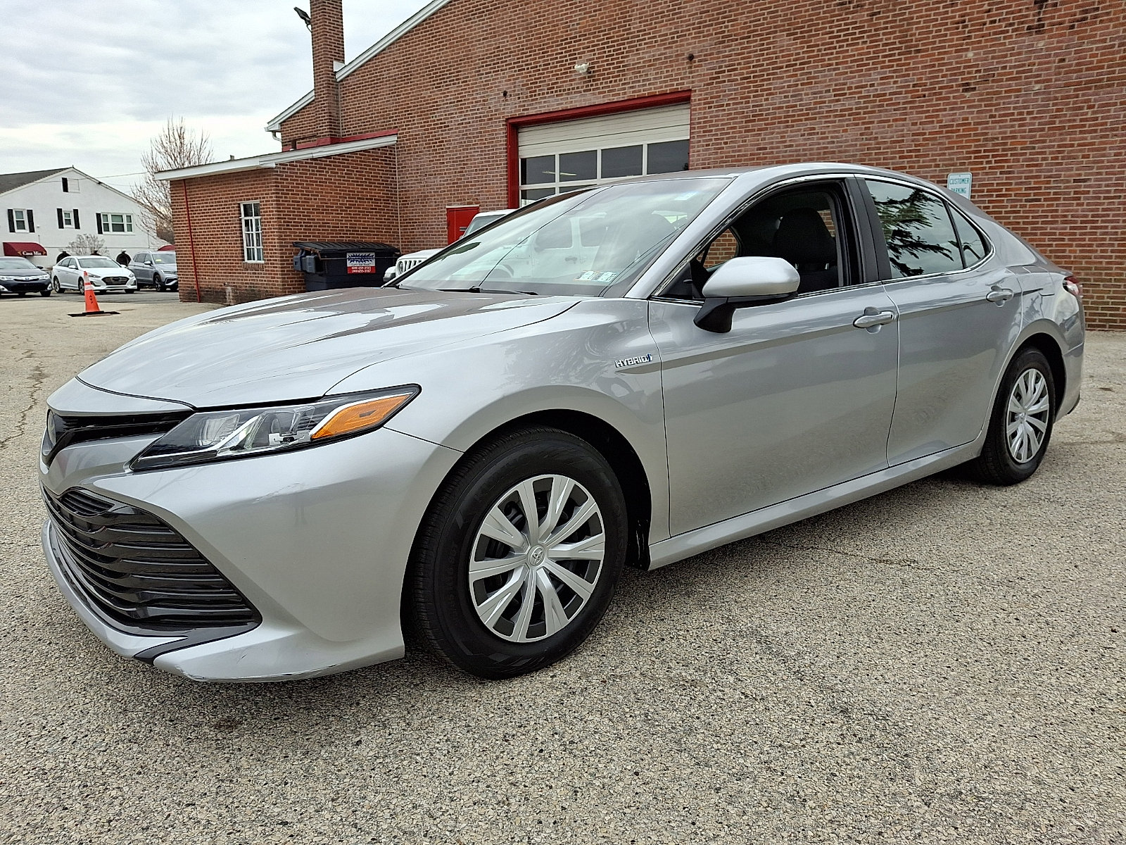 Used 2018 Toyota Camry LE w/ Protection Package (Q2) FWD image 3