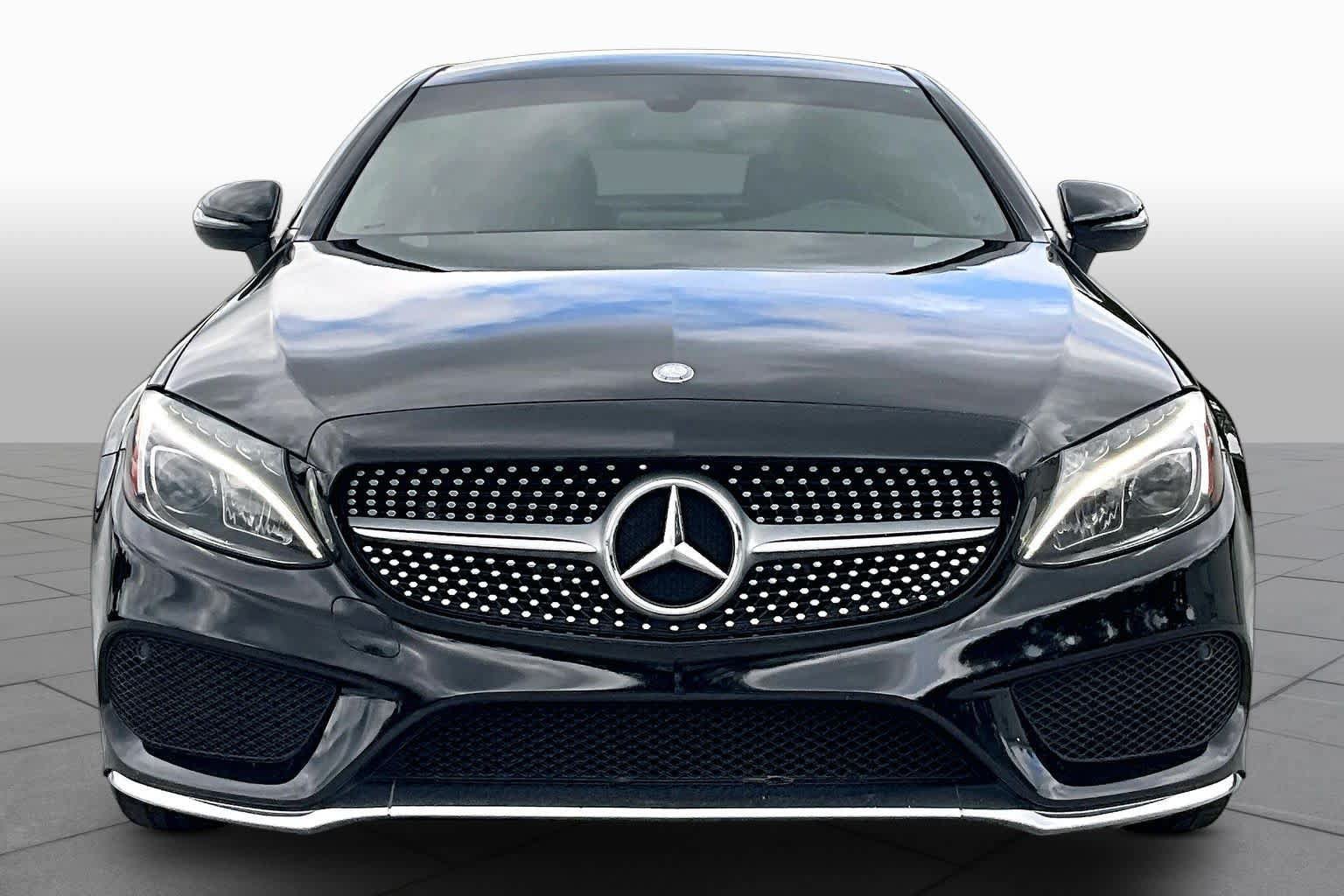 Used 2017 Mercedes-Benz C 300 Coupe image 4