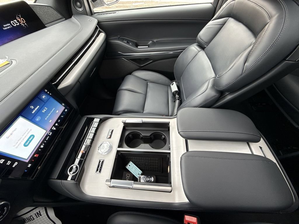 New 2025 Lincoln Navigator L Reserve w/ Jet Appearance Package AWD/4WD image 23