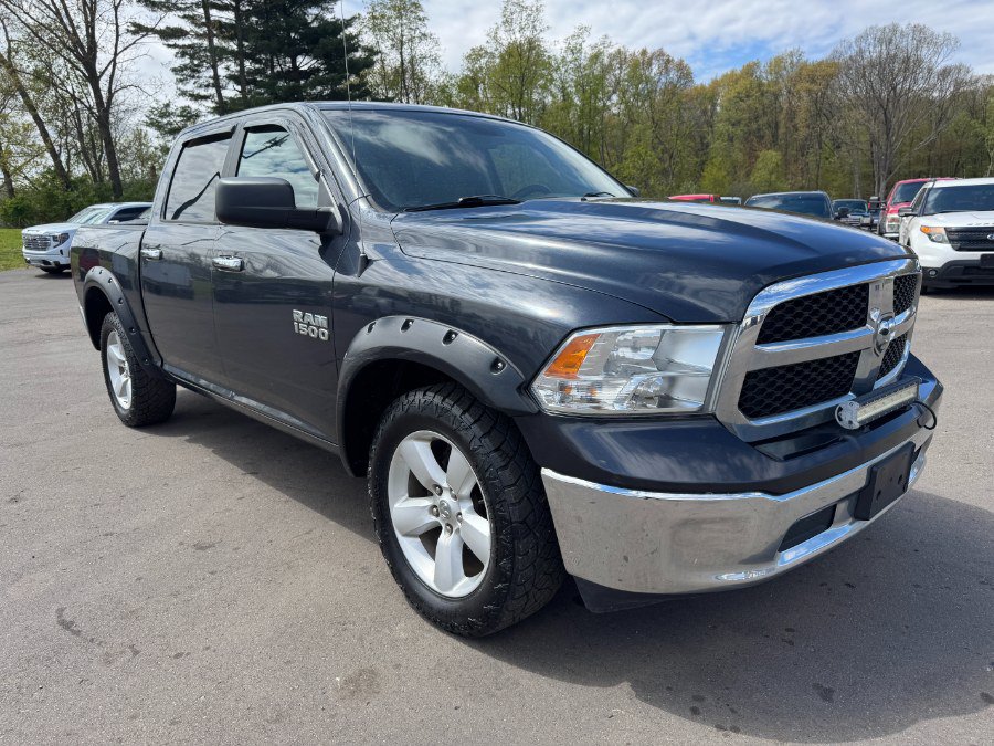 Used 2017 RAM 1500 Classic SLT AWD/4WD image 7