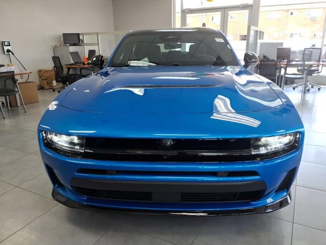 New 2026 Dodge Charger R/T w/ Blacktop Package AWD/4WD image 2