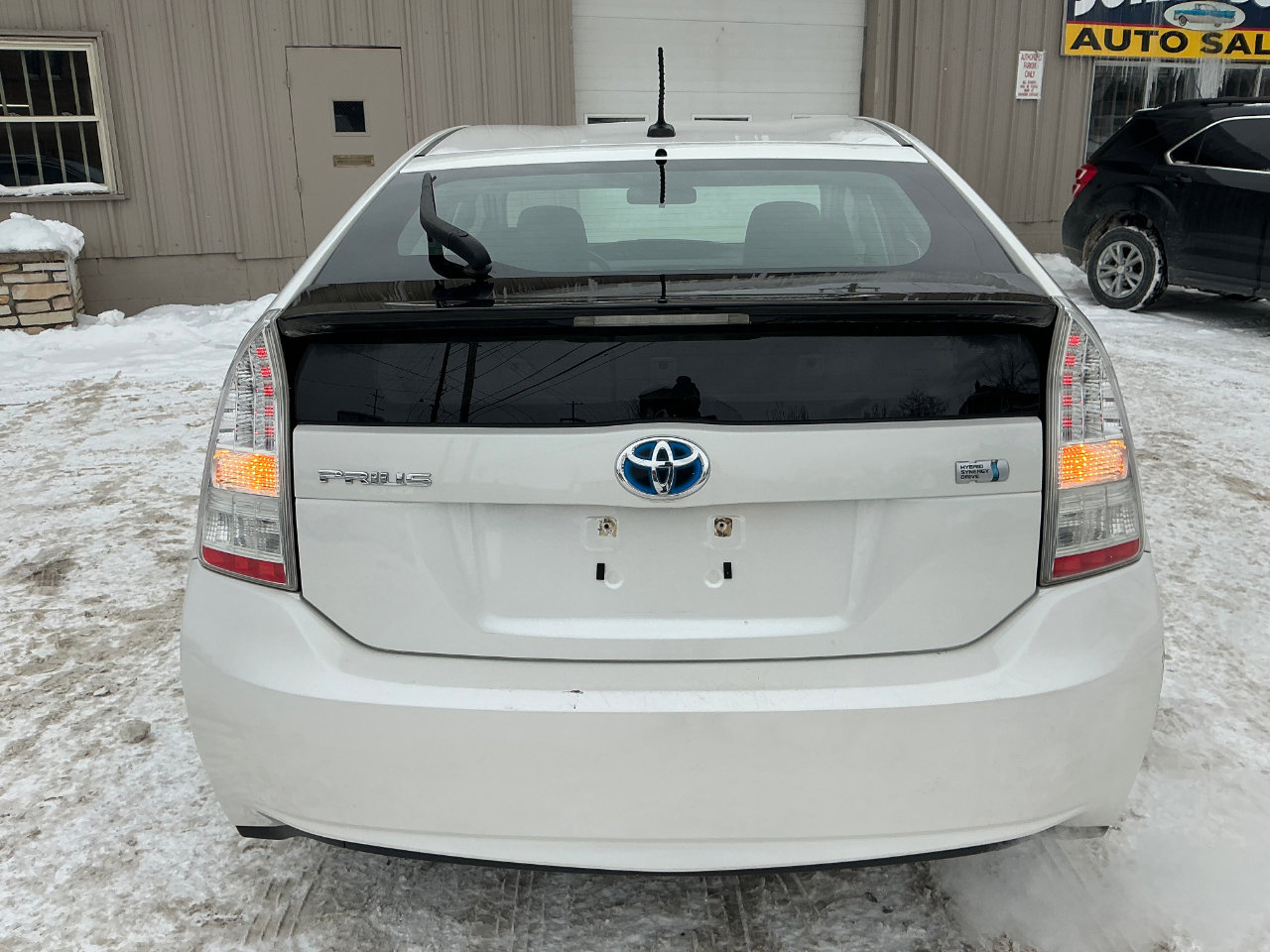 Used 2010 Toyota Prius Five image 4