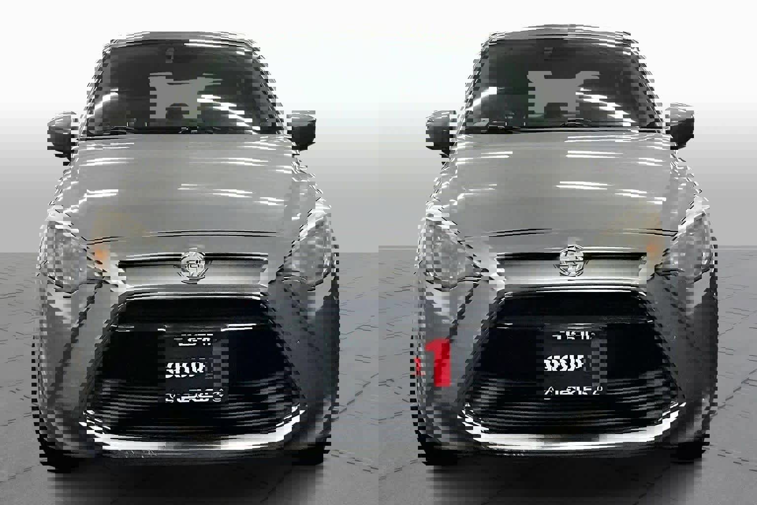 Used 2016 Scion iA image 3