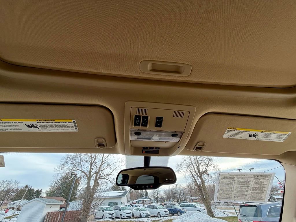 Used 2014 Chevrolet Tahoe LTZ image 39