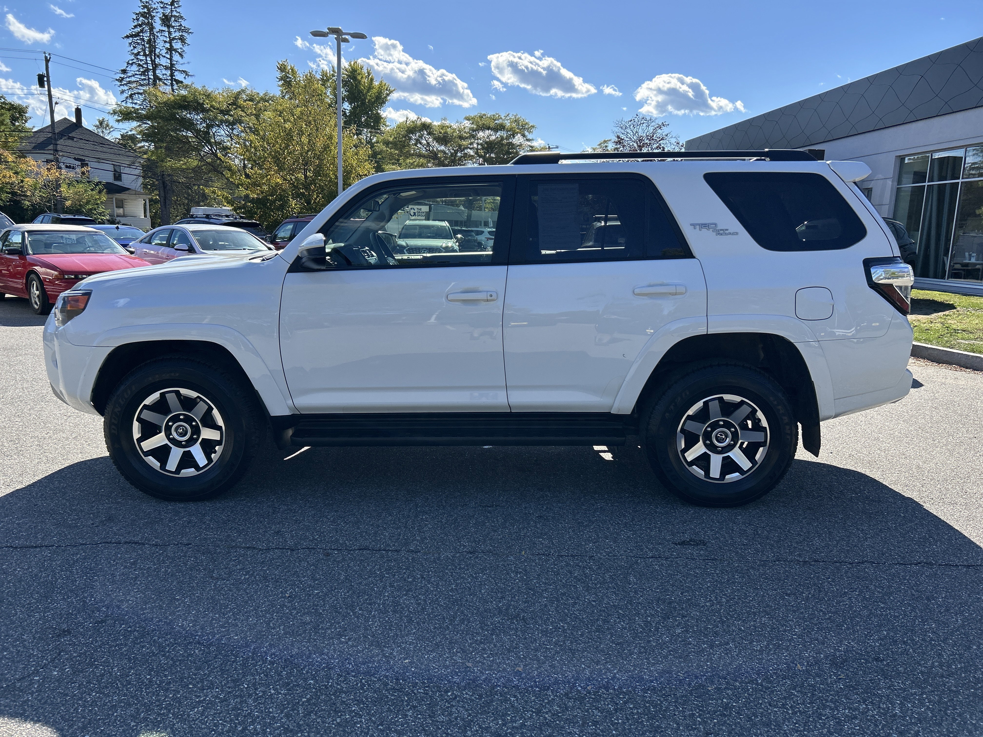 Used 2024 Toyota 4Runner TRD Off-Road image 9