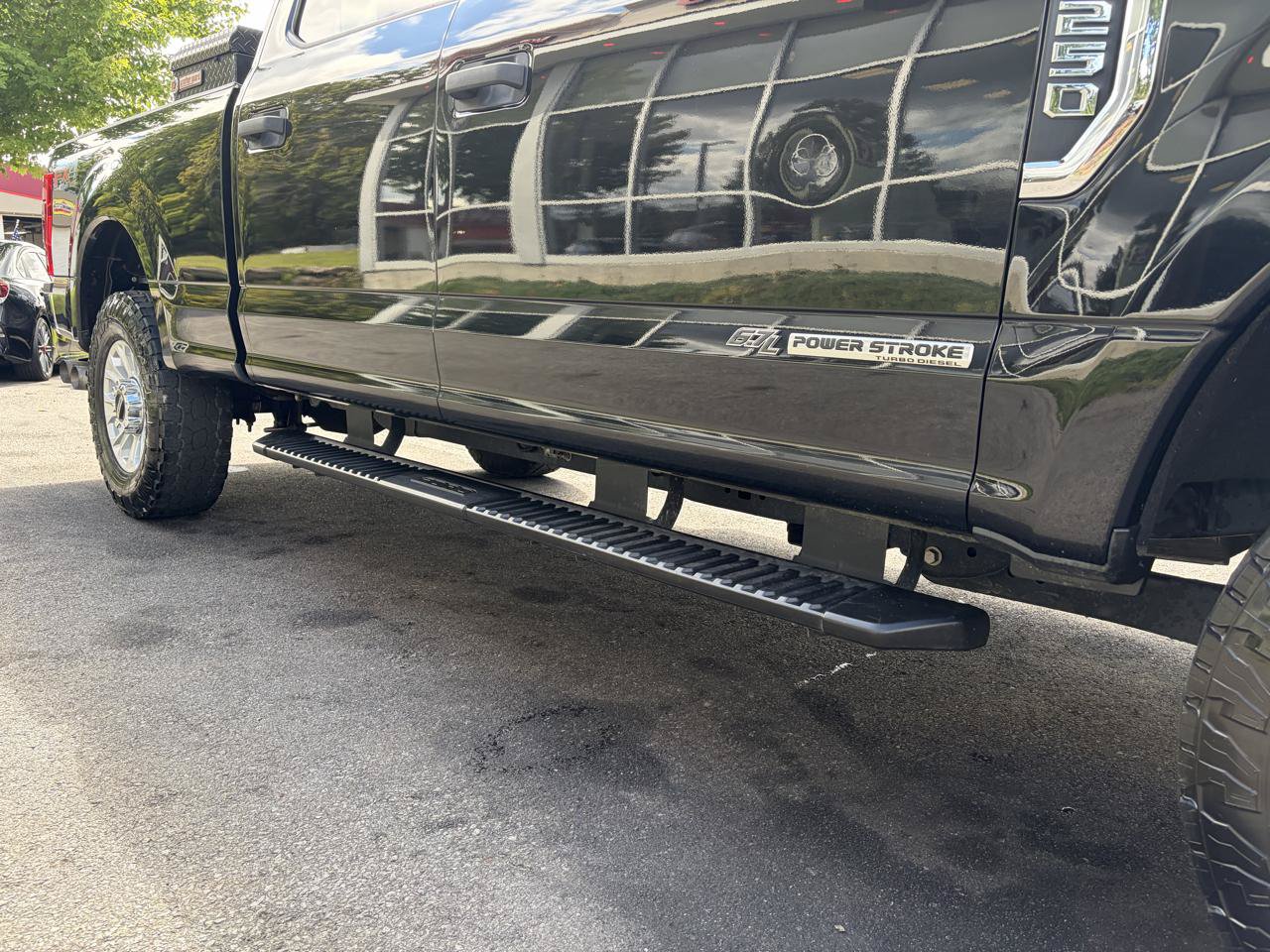 Used 2020 Ford F250 XLT w/ FX4 Off-Road Package AWD/4WD image 9