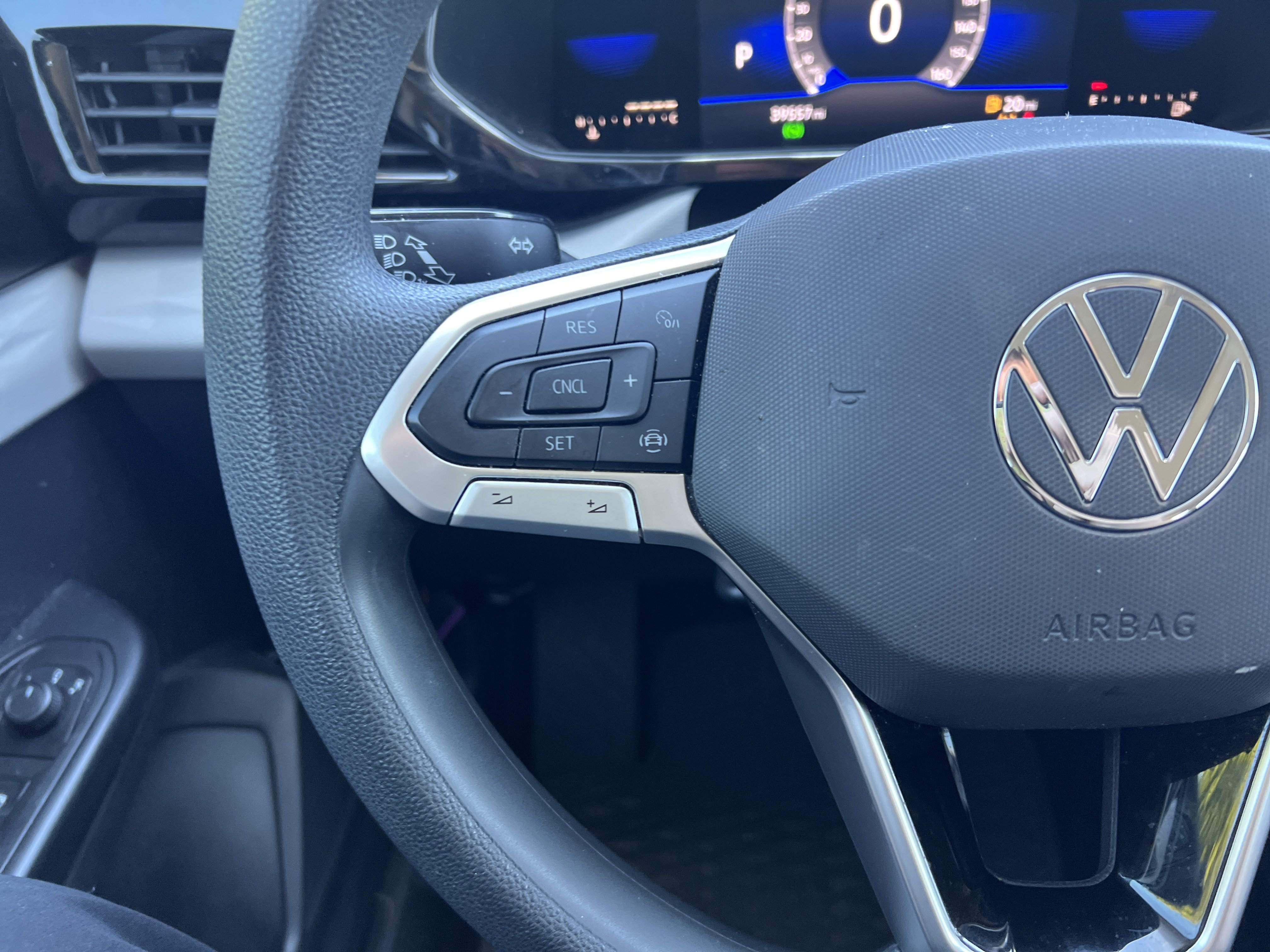 Used 2022 Volkswagen Taos S FWD image 15