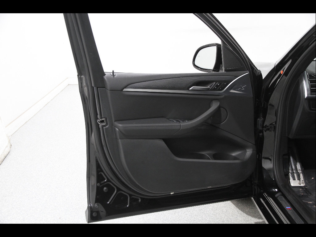 Certified 2022 BMW X3 xDrive30i w/ M Sport Package 2 image 4