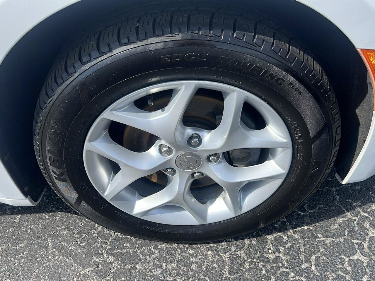 Used 2017 Chrysler Pacifica Touring-L Plus w/ Tire & Wheel Group FWD image 26