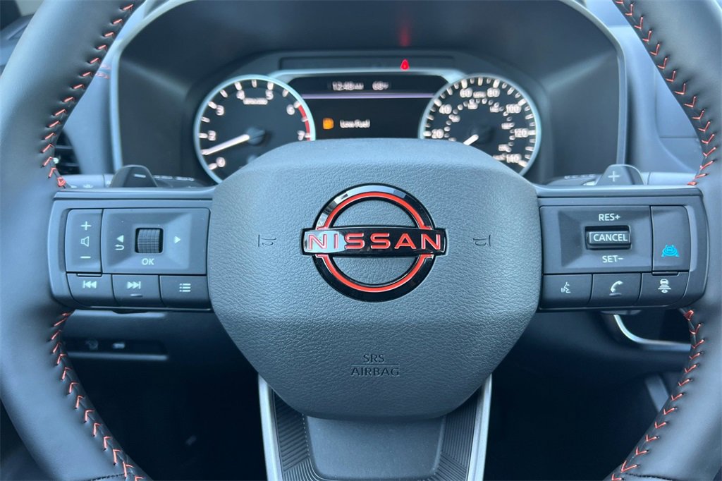 Used 2025 Nissan Rogue SV image 25