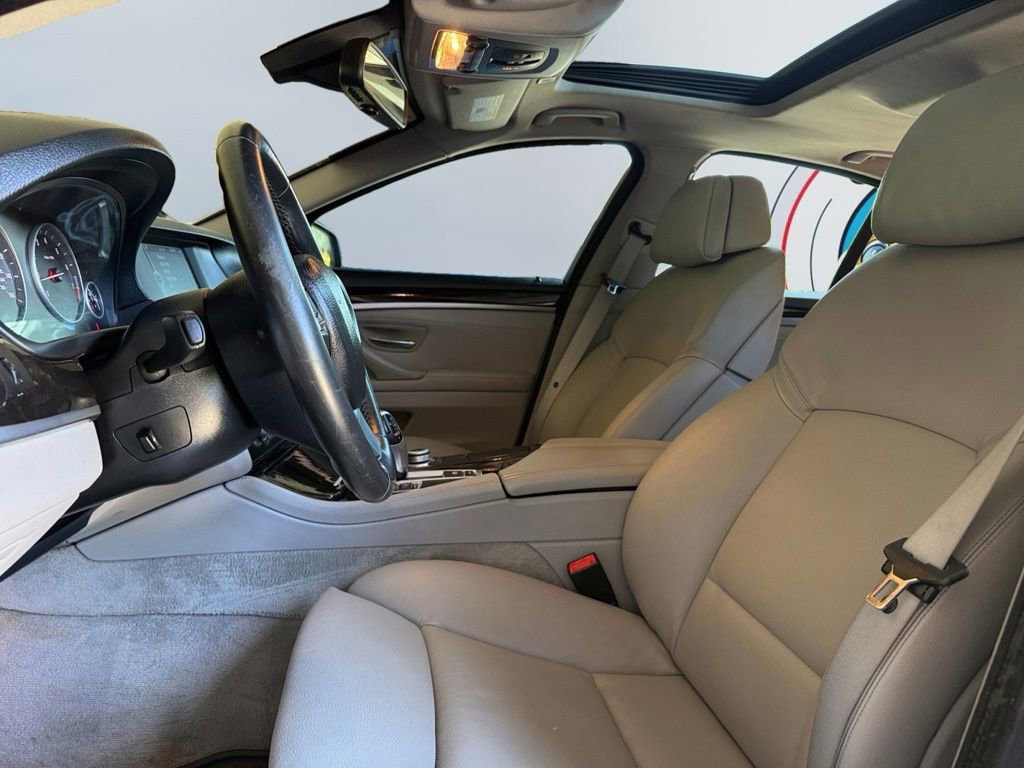 Used 2011 BMW 535i Sedan RWD image 18
