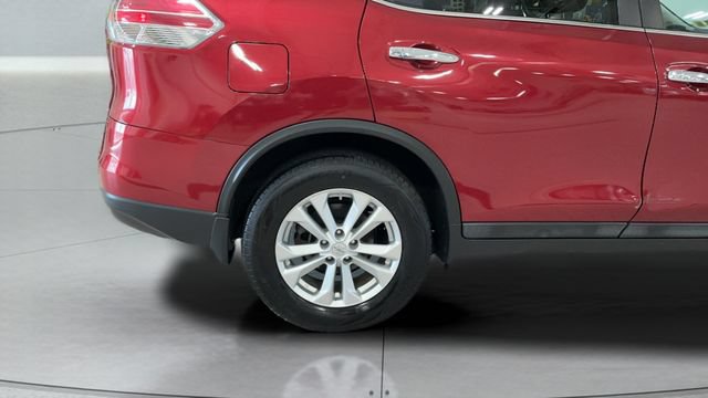 Used 2015 Nissan Rogue SV w/ SV Premium Package FWD image 33