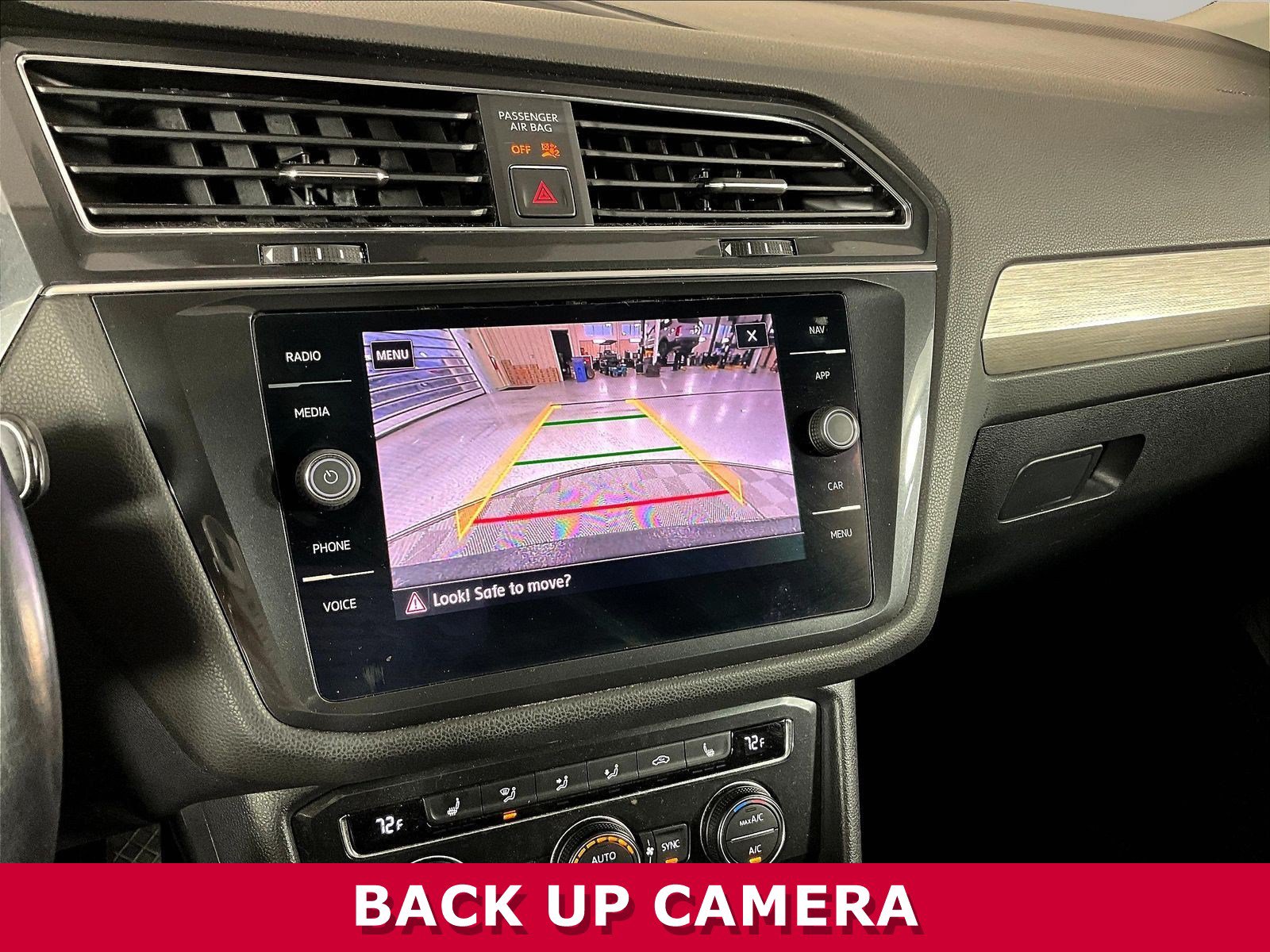 Used 2018 Volkswagen Tiguan SEL AWD/4WD image 14