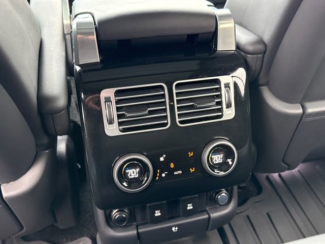 Used 2020 Land Rover Range Rover HSE image 23