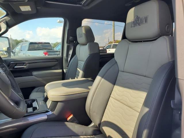 New 2026 Chevrolet Silverado 2500 ZR2 w/ ZR2 Bison Edition image 17