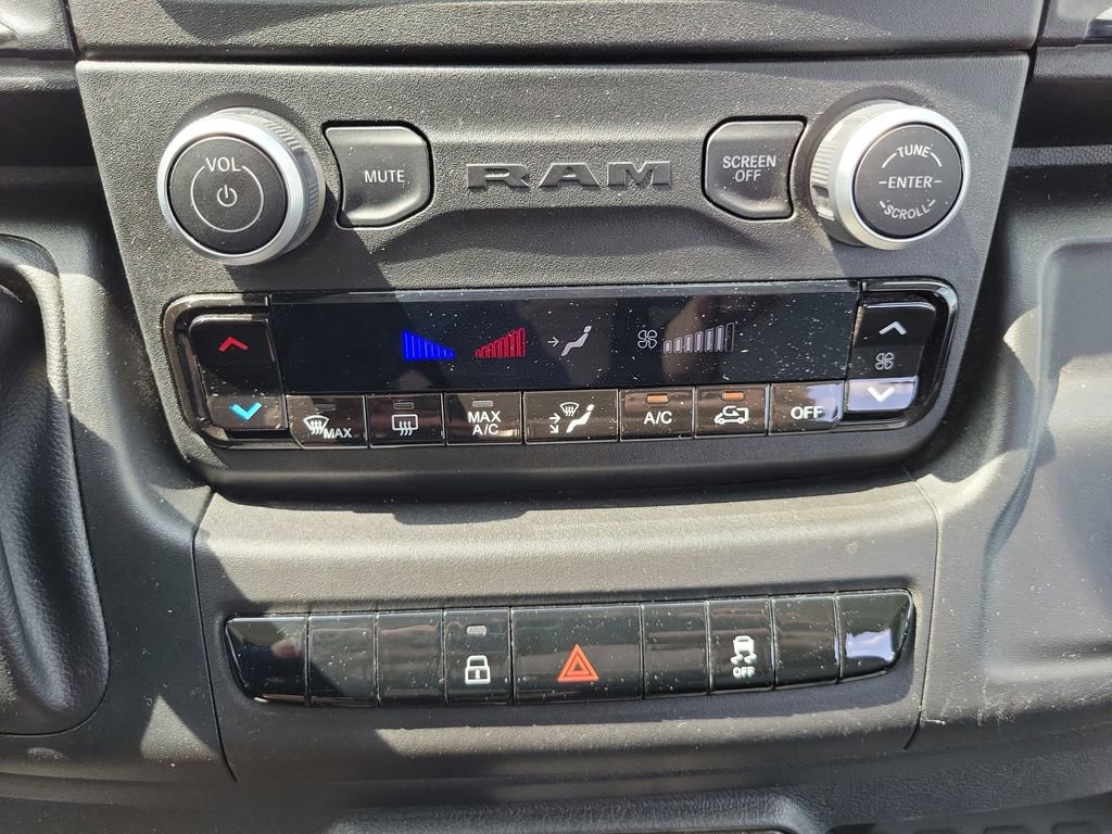 Used 2025 RAM ProMaster 2500 w/ Convenience Group FWD image 27