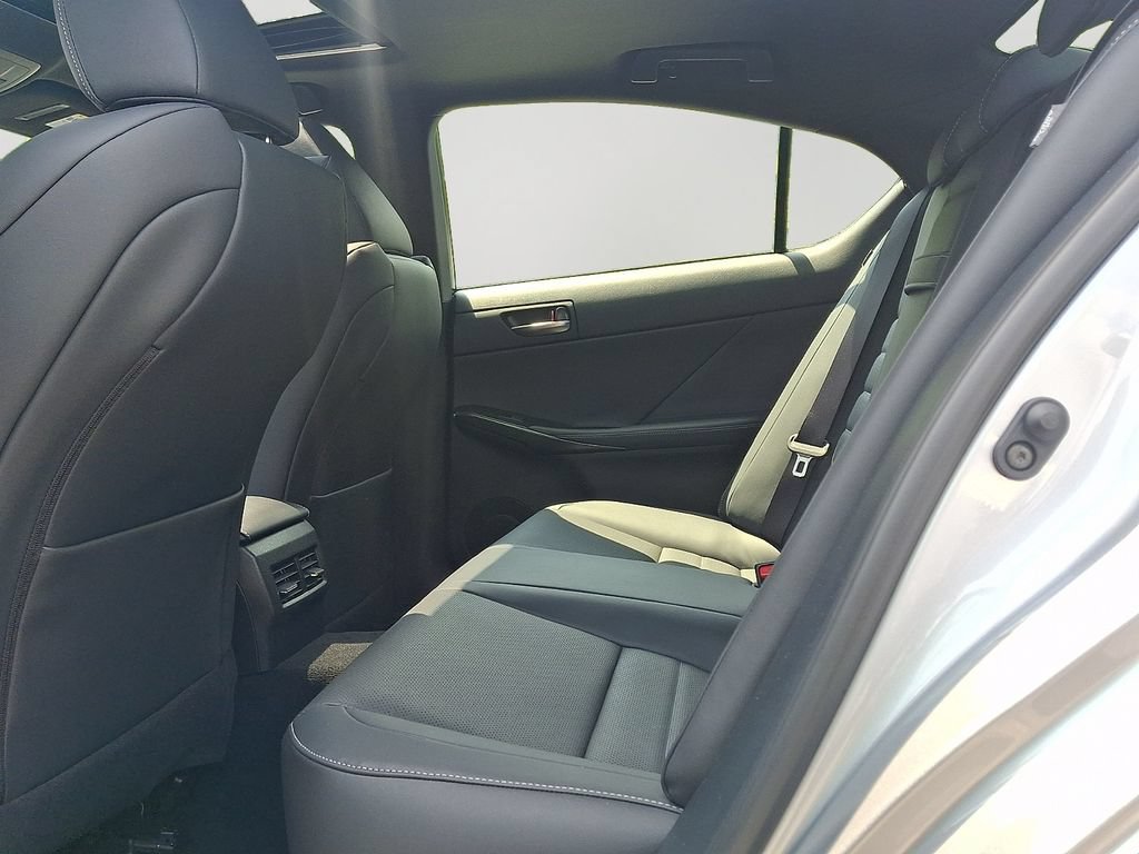 Used 2025 Lexus IS 350 F Sport w/ Navigation Package AWD/4WD image 10