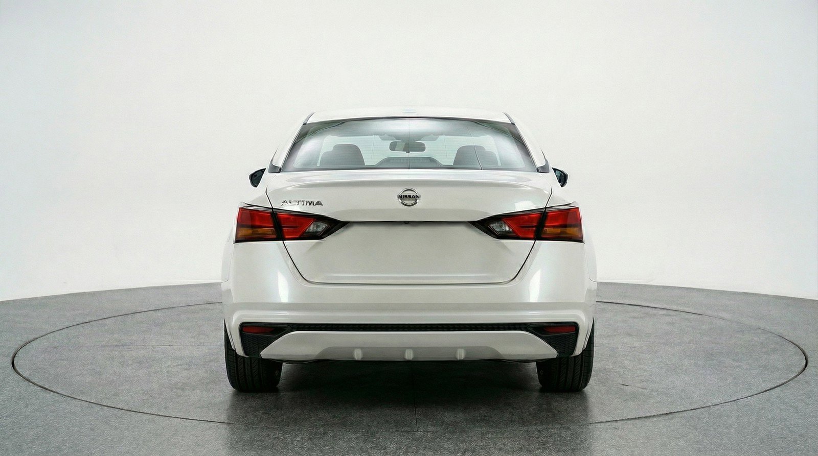 Used 2025 Nissan Altima 2.5 SV image 7