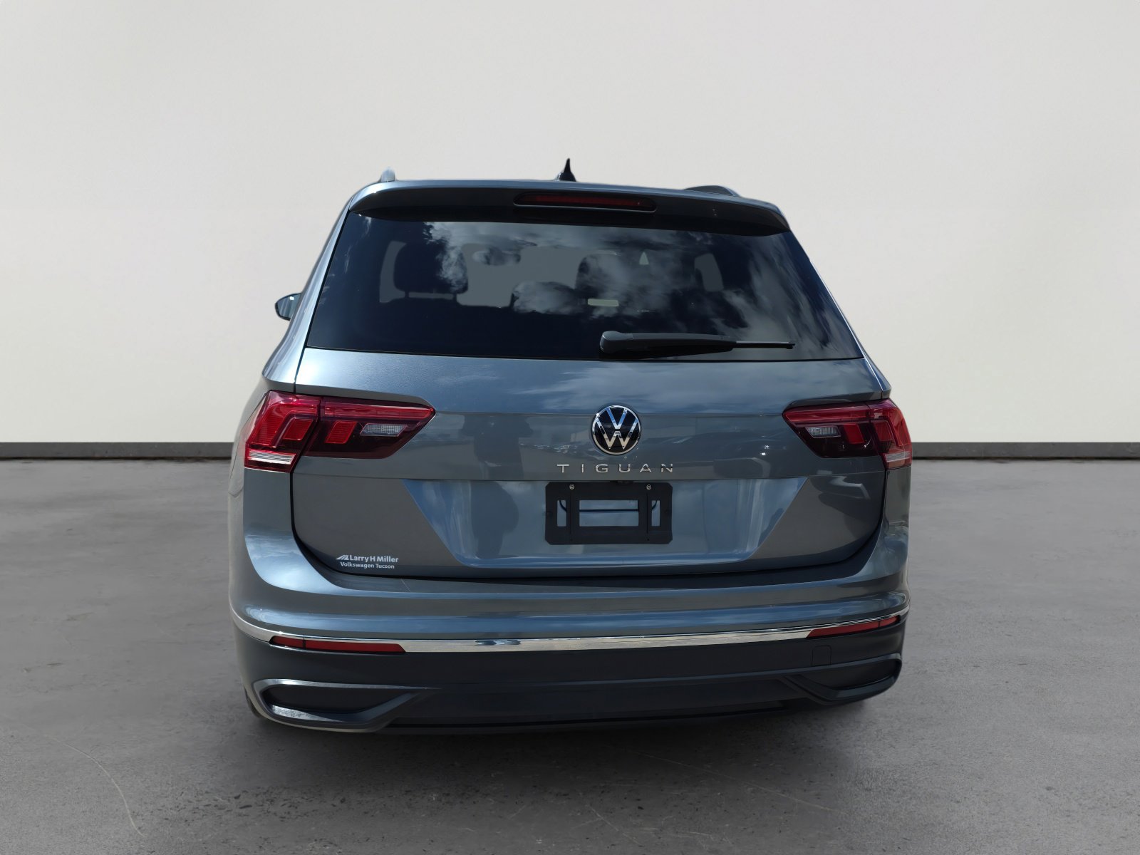 Certified 2023 Volkswagen Tiguan S image 4