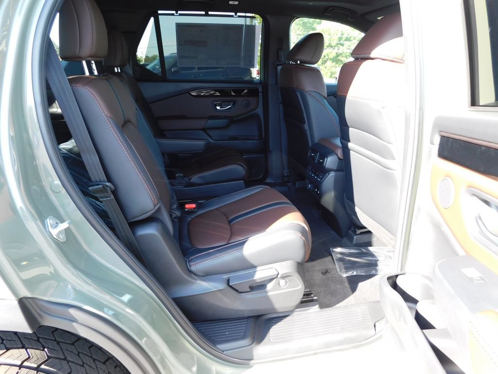 New 2026 Honda Pilot TrailSport image 24