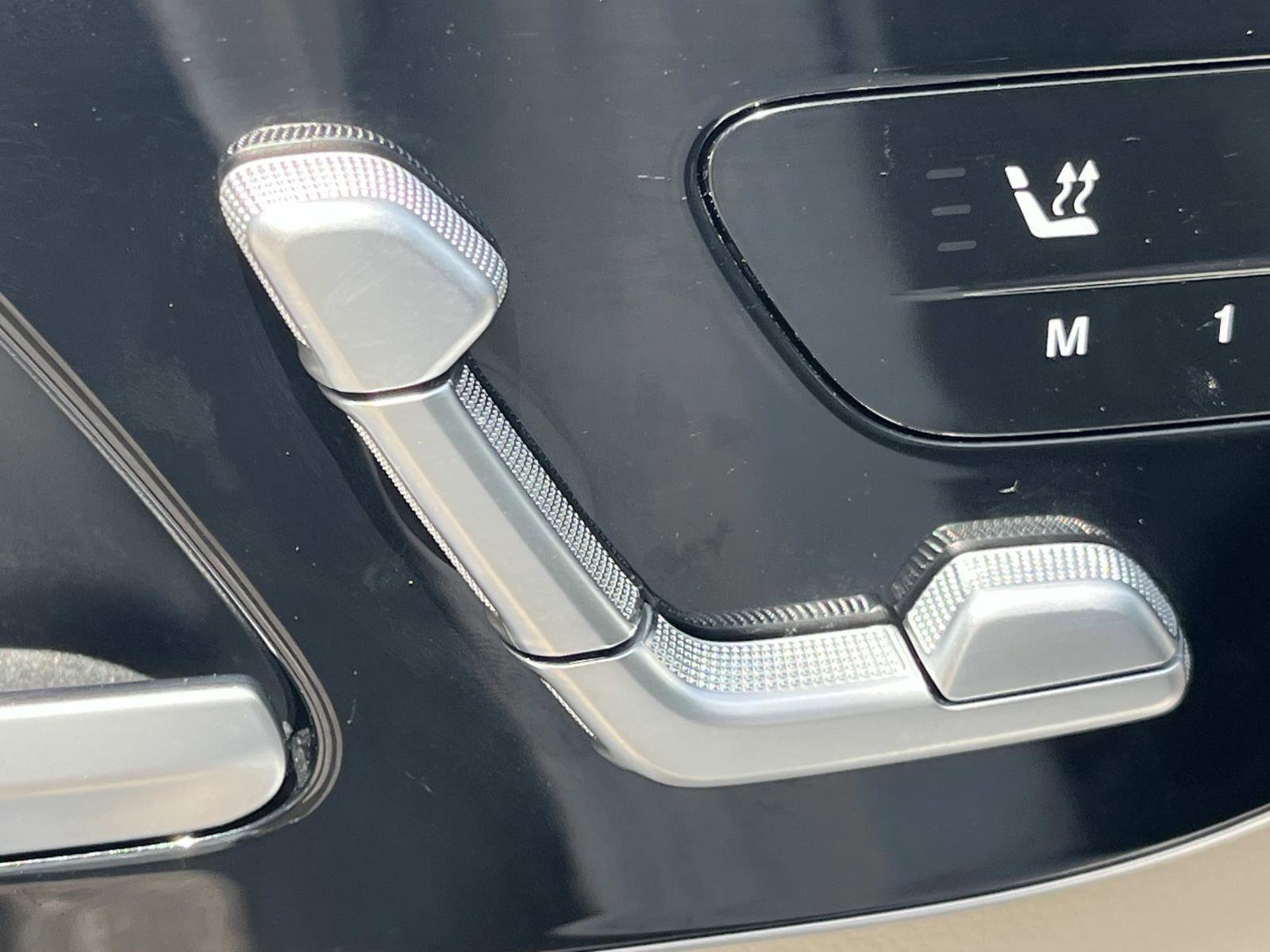 Certified 2025 Mercedes-Benz C 300 Sedan image 20