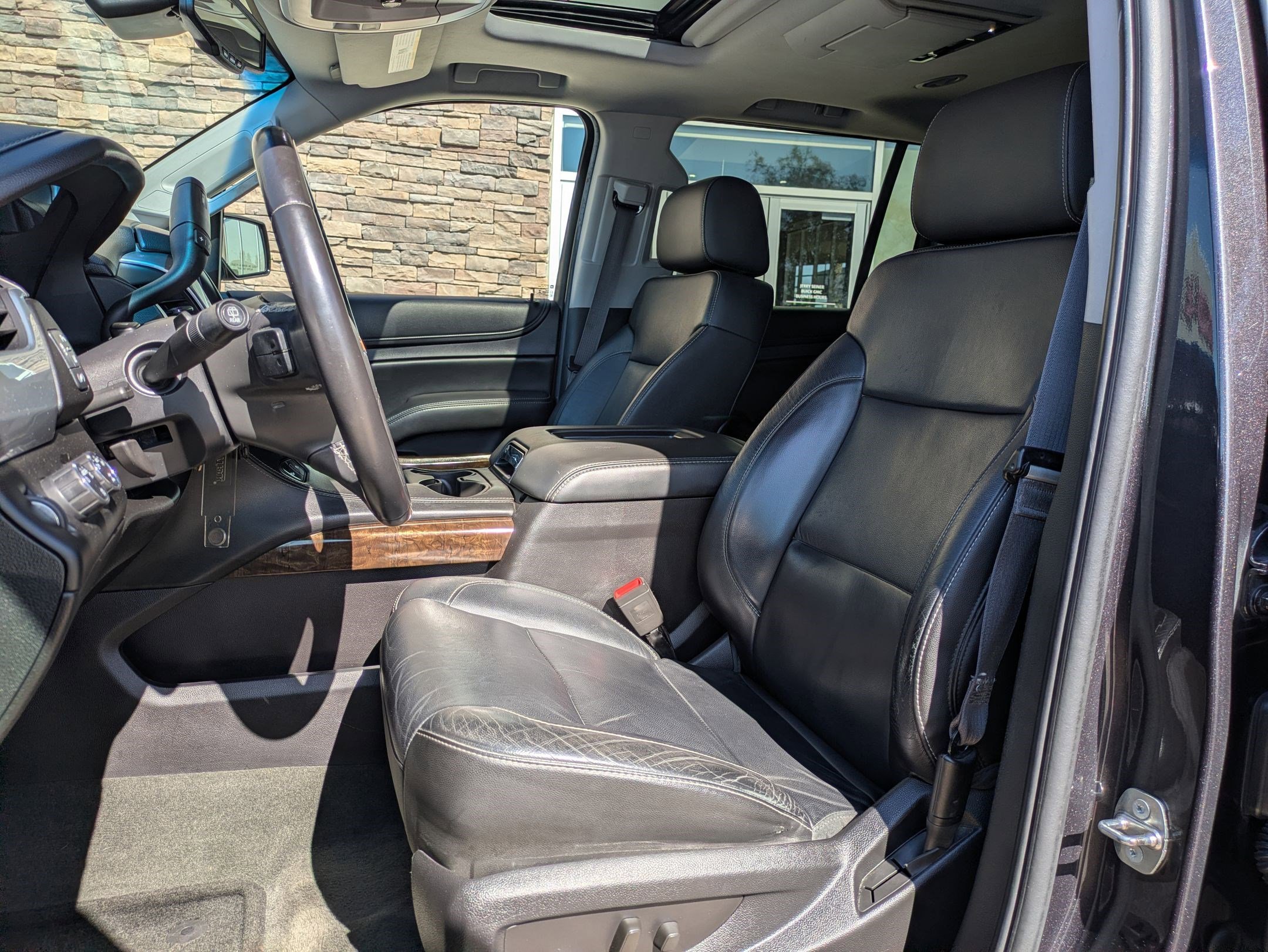 Certified 2015 Chevrolet Suburban LT AWD/4WD image 25