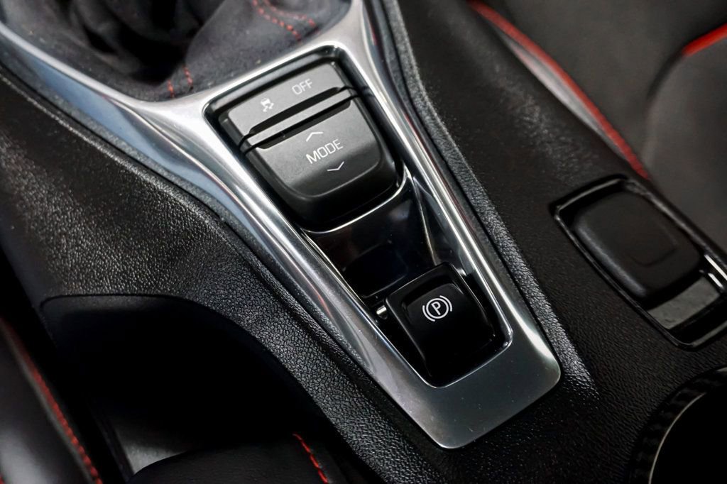 Used 2018 Chevrolet Camaro ZL1 image 24