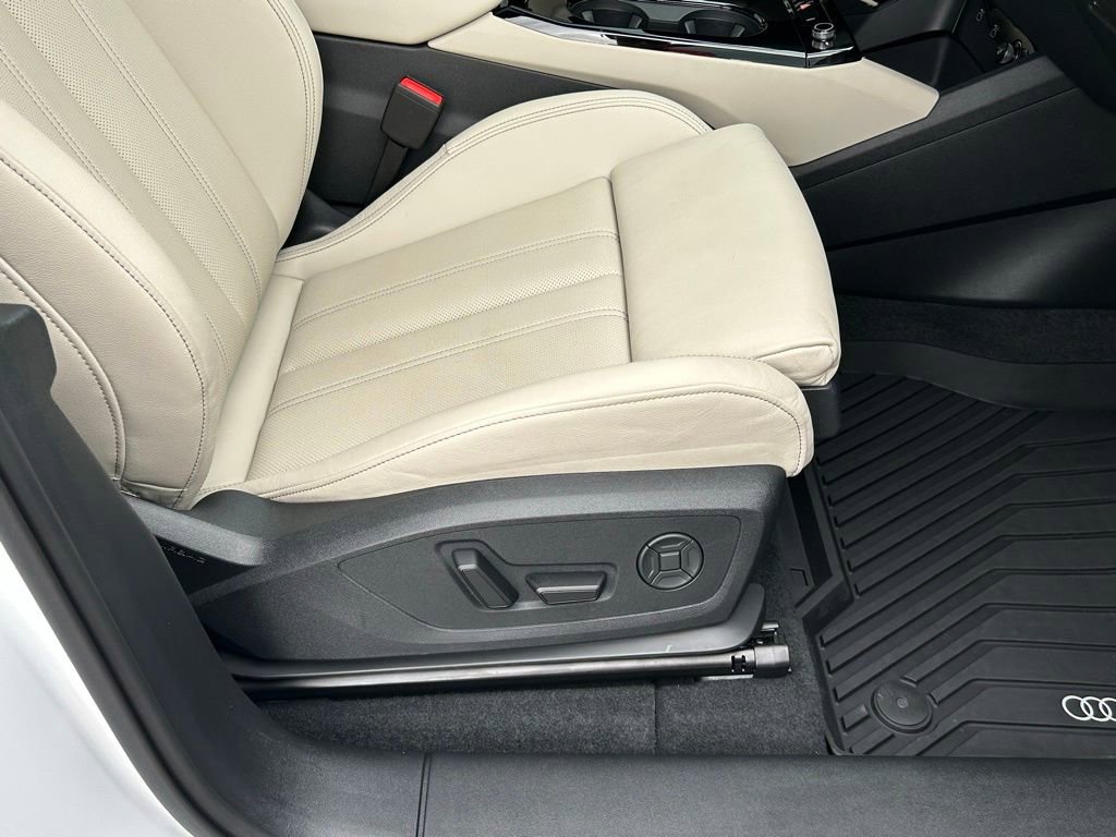 Used 2025 Audi Q6 e-tron Premium Plus w/ Premium Plus image 48