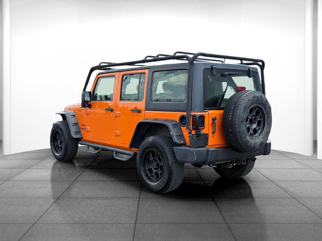 Used 2012 Jeep Wrangler Unlimited Sport w/ Connectivity Group AWD/4WD image 5