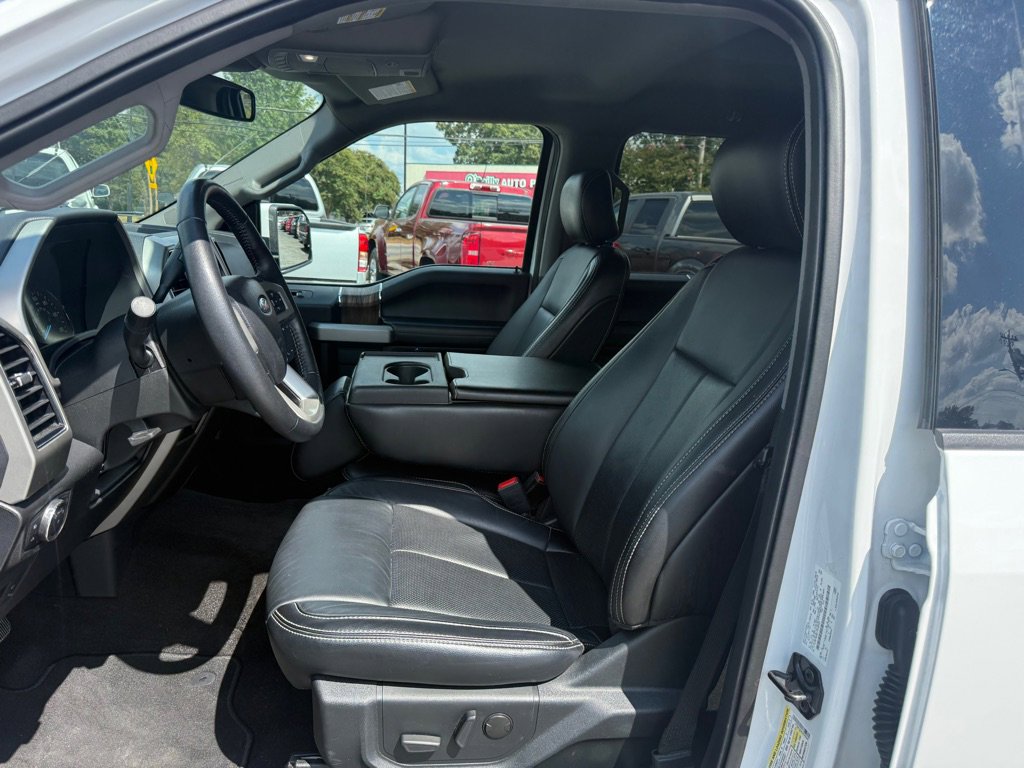 Used 2020 Ford F150 Lariat image 9