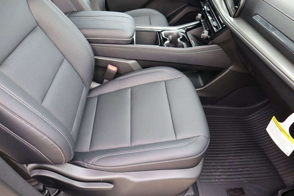 New 2026 Chevrolet Traverse LT w/ Driver Confidence Package image 14