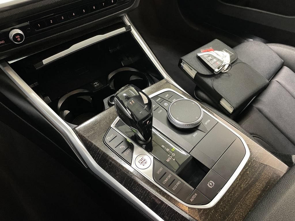 Used 2020 BMW 330i xDrive Sedan w/ Convenience Package AWD/4WD image 28