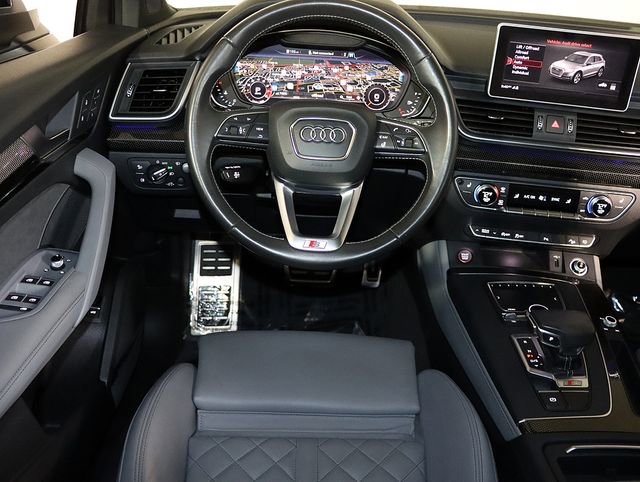 Used 2018 Audi SQ5 Prestige image 3