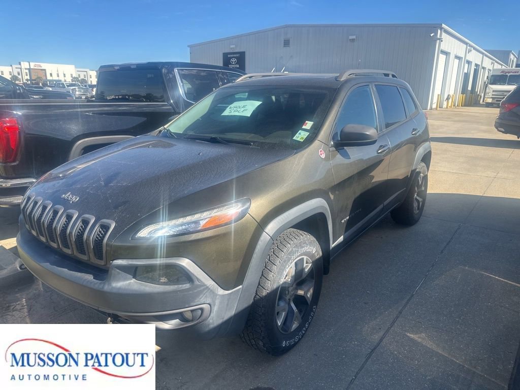 Used 2015 Jeep Cherokee Trailhawk w/ Comfort/Convenience Group