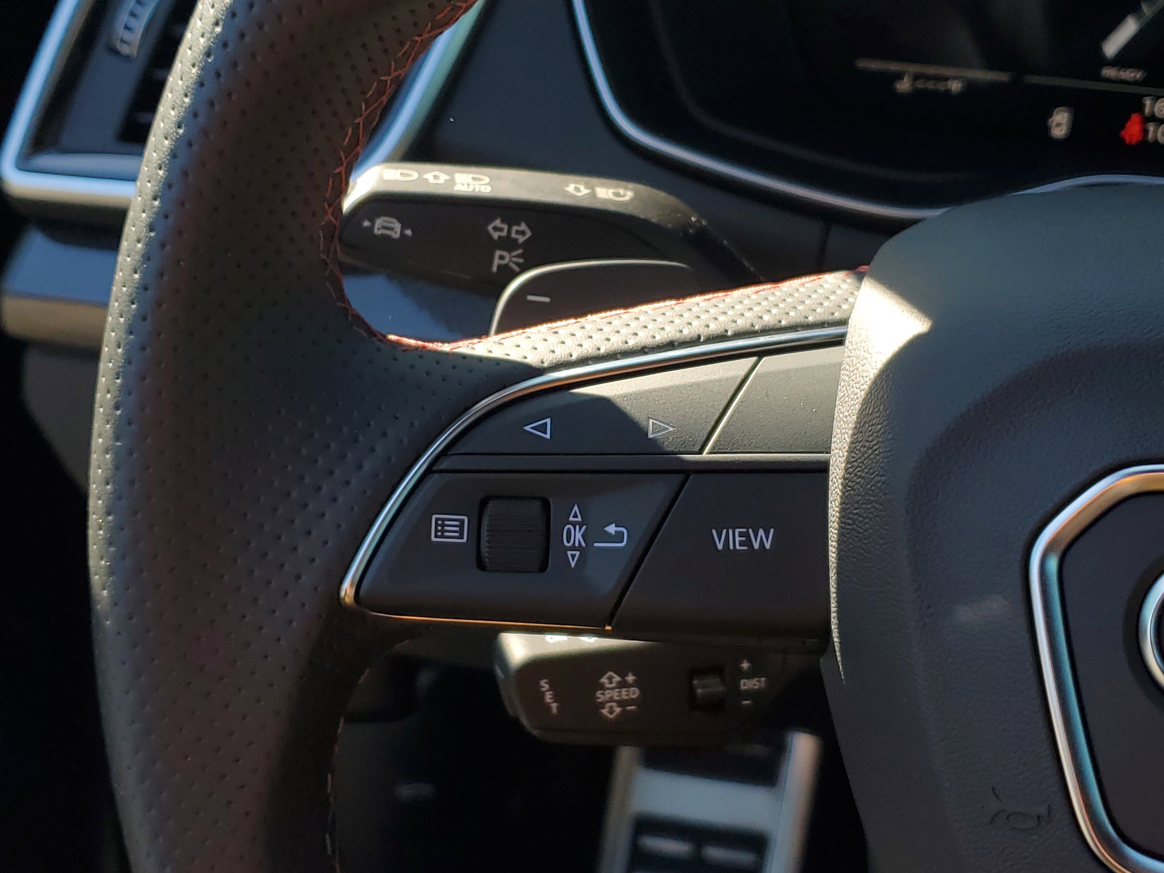 Used 2024 Audi SQ5 Prestige image 29