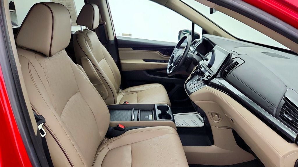 Used 2023 Honda Odyssey Elite image 25