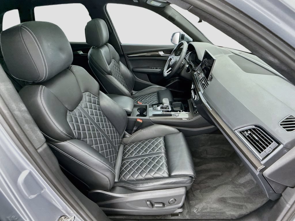 Certified 2023 Audi SQ5 Premium Plus w/ Premium Plus Package AWD/4WD image 19