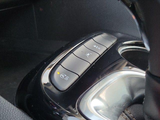 Used 2024 Buick Encore GX Preferred FWD image 28