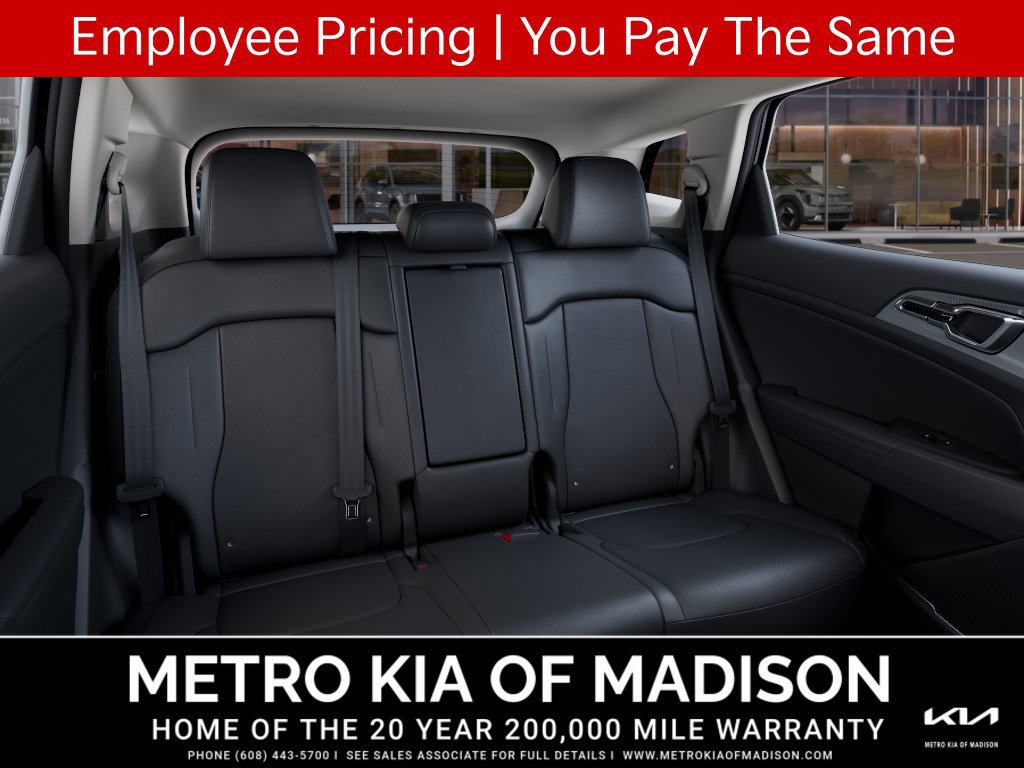 New 2026 Kia Sportage EX w/ EX Panorama Roof Package FWD image 16