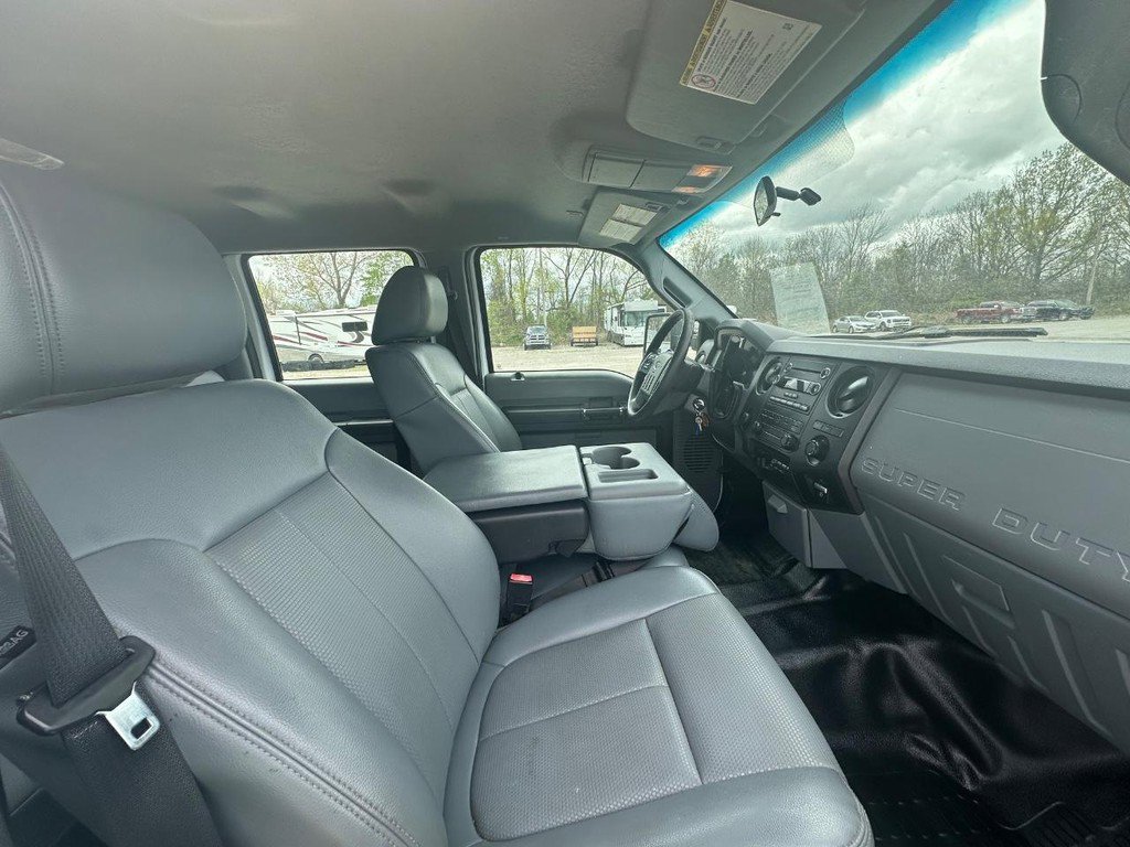 Used 2015 Ford F550 4x4 Crew Cab Super Duty image 21