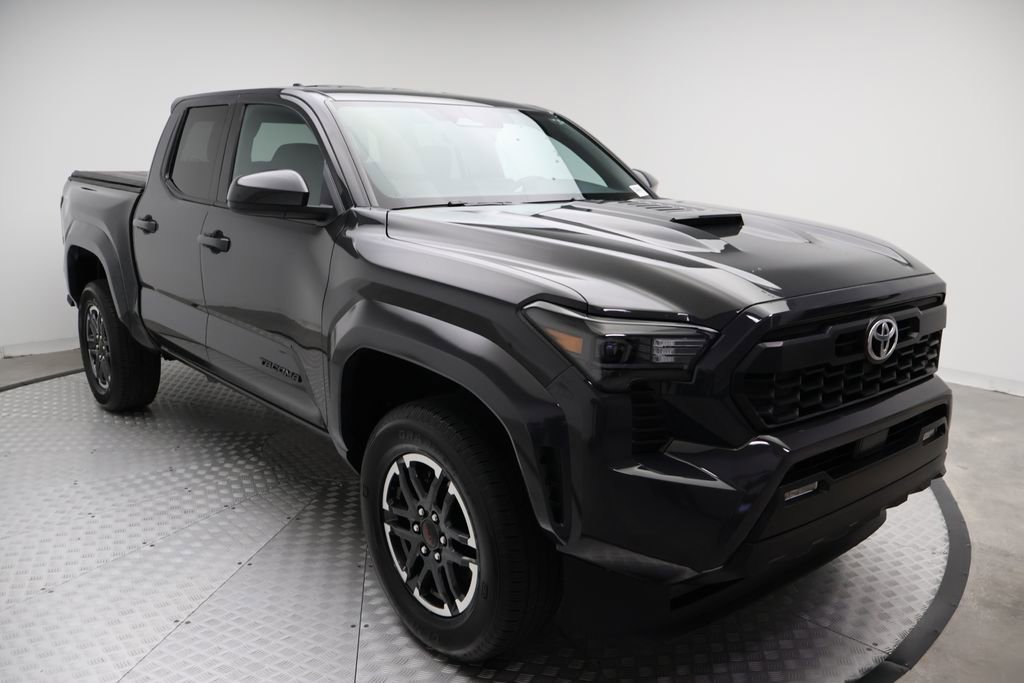 Certified 2025 Toyota Tacoma TRD Sport image 5