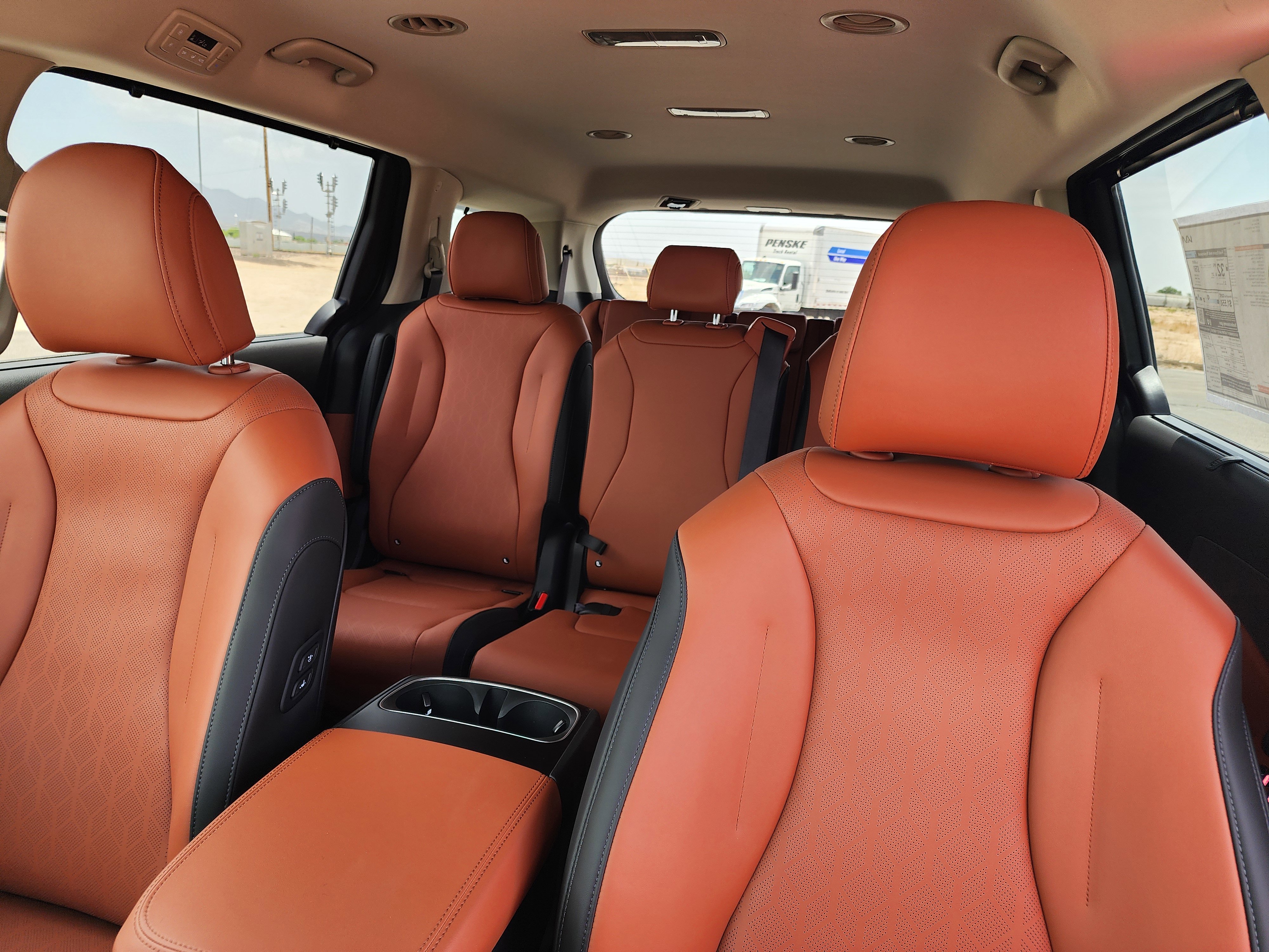 New 2026 Kia Carnival EX image 14