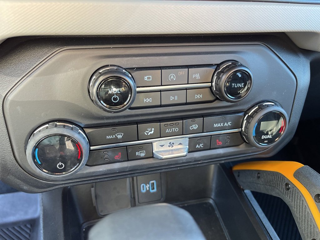 Used 2023 Ford Bronco Badlands w/ Sasquatch Package image 12