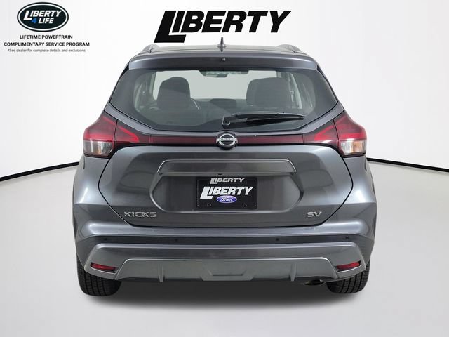 Used 2023 Nissan Kicks SV FWD image 4
