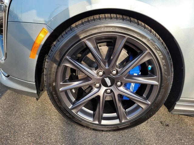 Used 2023 Cadillac CT4 V w/ Technology Package image 18